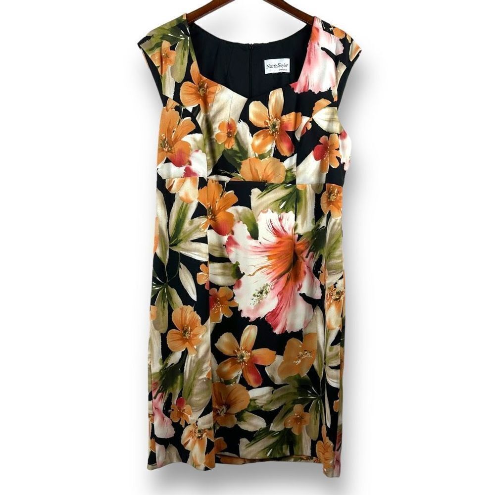 North Style Womens Size L Sleeveless Tropical Hibiscus Dress Sweetheart Neckline
